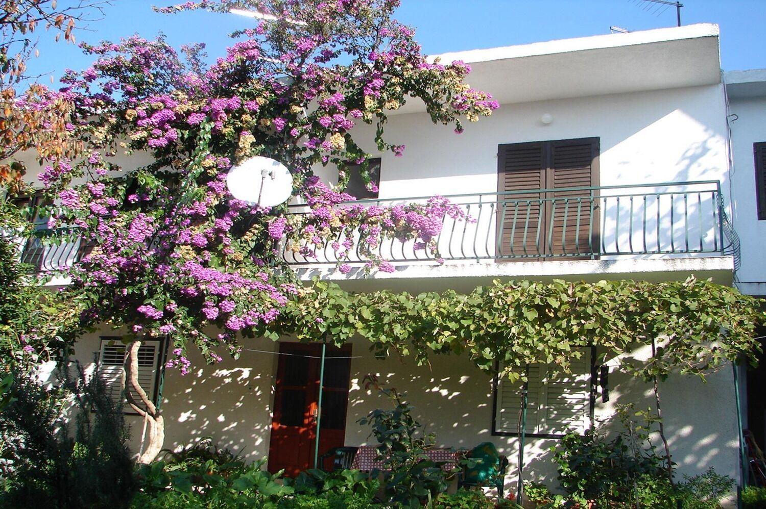 Sini Apartment *