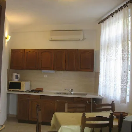Apartments Sini Makarska Exterior photo
